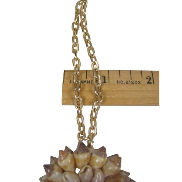Seashell Pendant Necklace 28 In Goldtone Chain Shell Beach Vintage NO CLASP - Picture 3 of 8